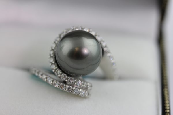 pearl ring 