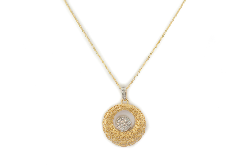 14K yellow gold and diamond pendant necklace