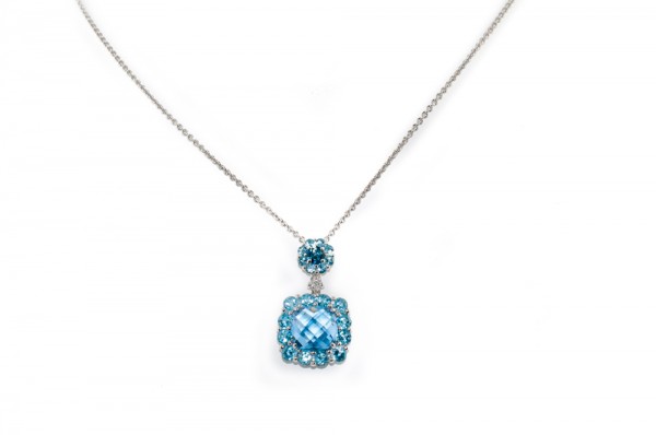 Blue topaz and diamond pendant necklace in 18K white gold.